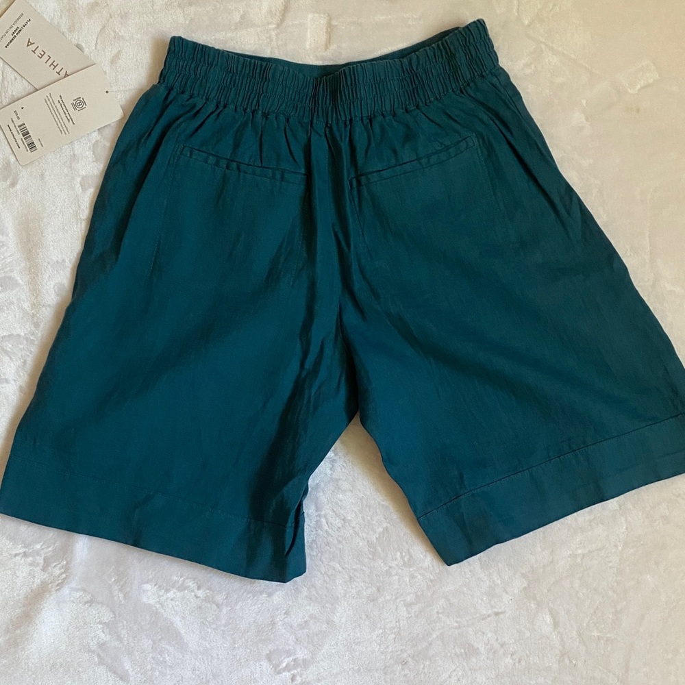 Athleta Teal Women's Flat Front Shorts - Picture 5 of 10